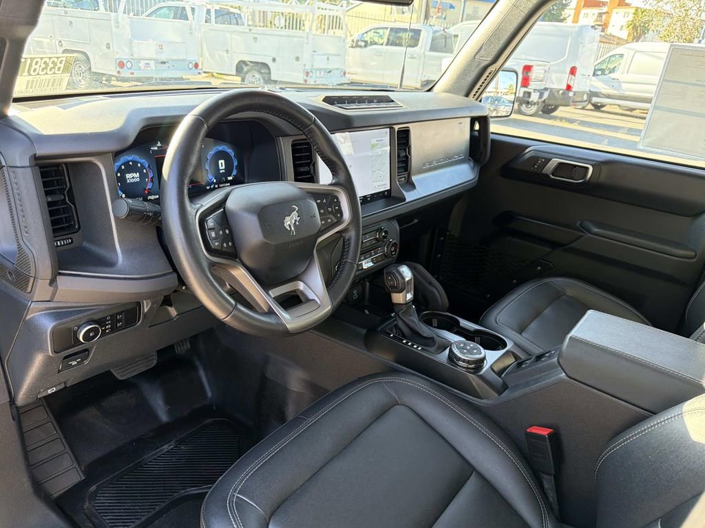 Certified 2025 Ford Bronco Badlands AWD/4WD image 16