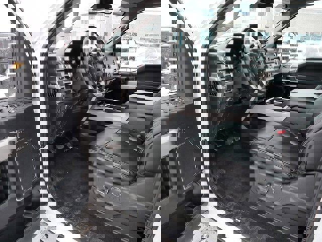 Certified 2017 Ford F350 Lariat w/ Tow Technology Bundle image 12