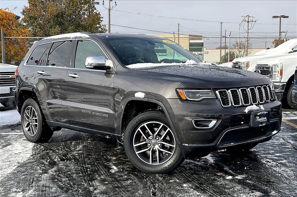 Used 2019 Jeep Grand Cherokee Limited w/ Luxury Group II image 32
