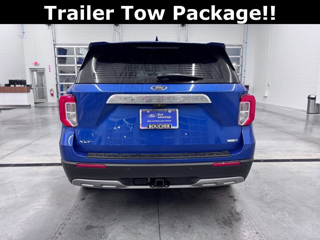 Certified 2020 Ford Explorer XLT w/ Equipment Group 202A image 4