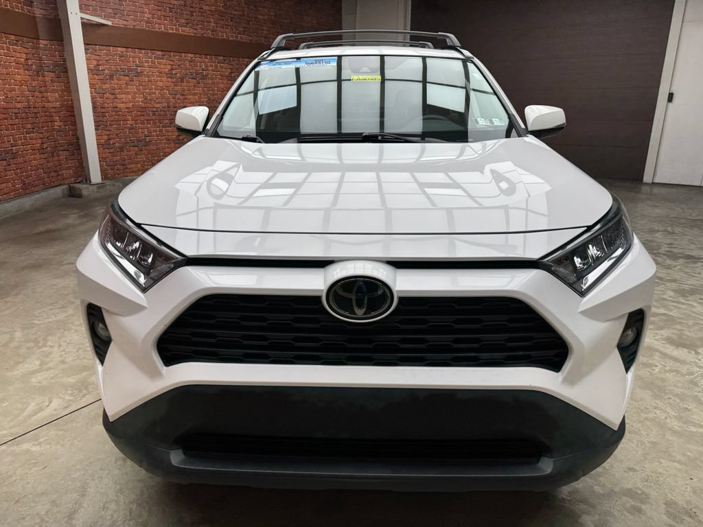 Used 2021 Toyota RAV4 XLE FWD image 8
