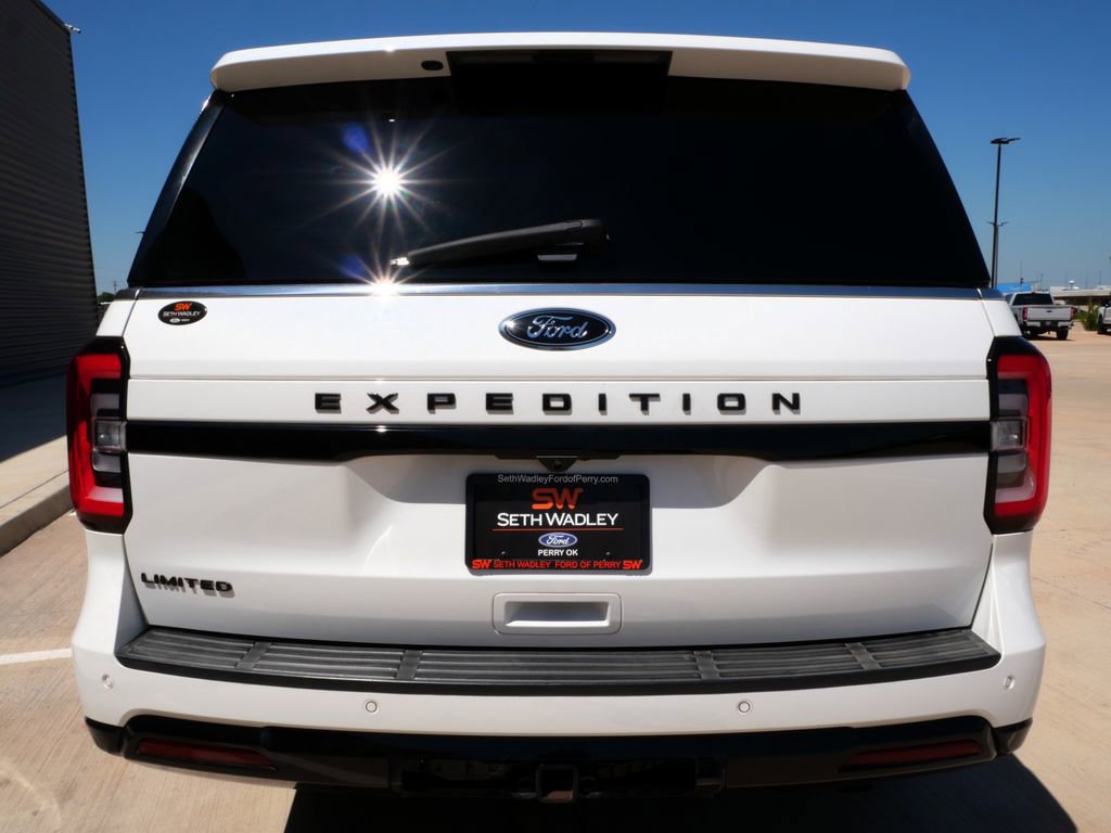 Certified 2022 Ford Expedition Limited AWD/4WD image 5