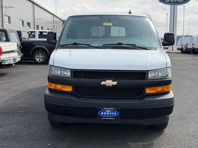 Used 2022 Chevrolet Express 3500 LS image 6