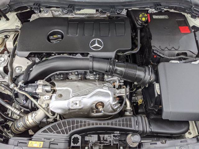 Used 2022 Mercedes-Benz GLA 250 4MATIC image 21