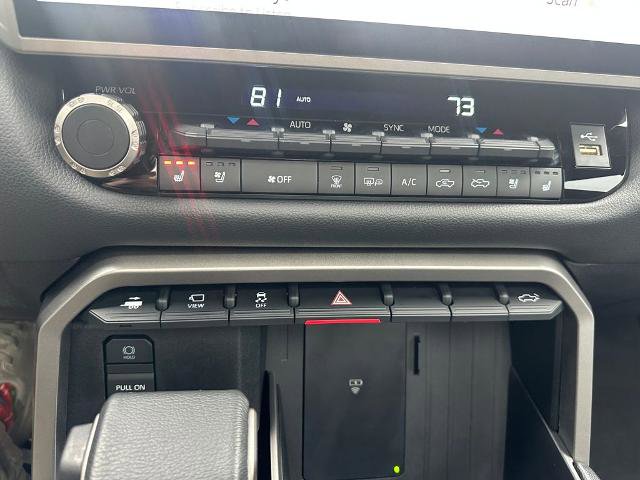 Used 2025 Toyota Tundra Limited image 10