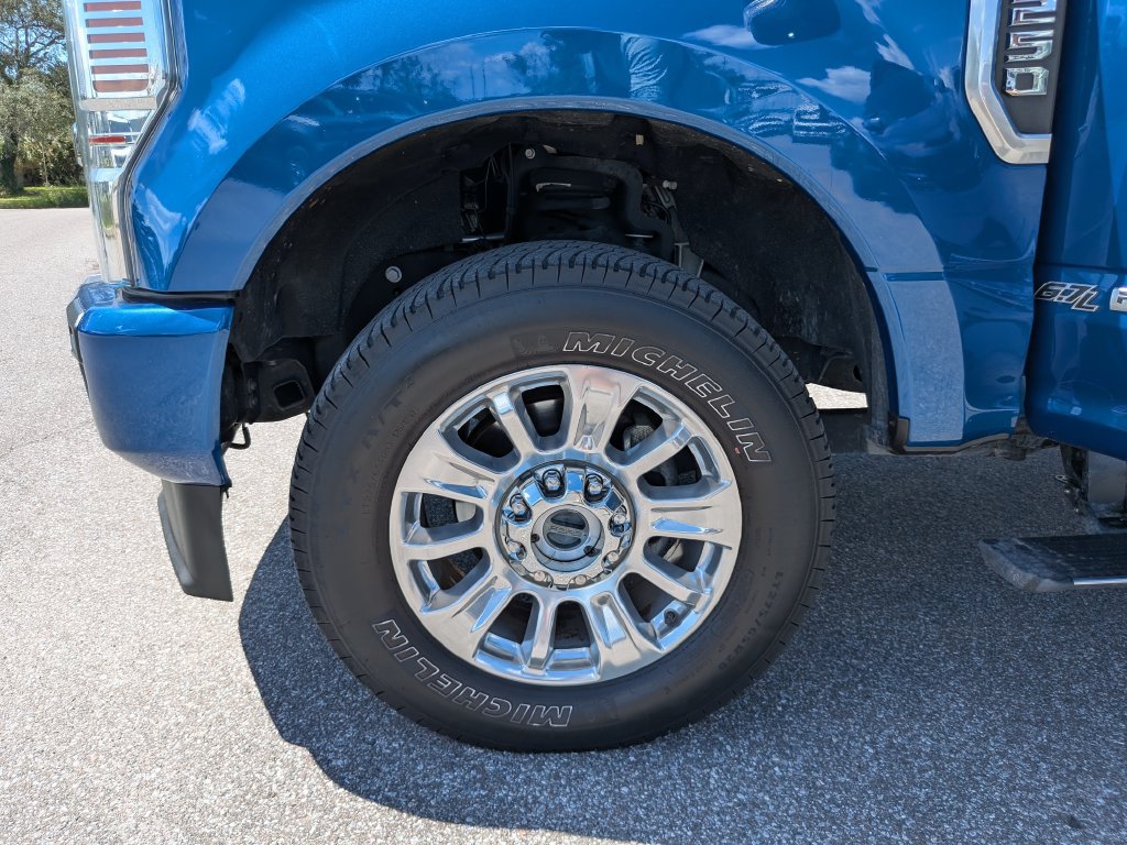 Certified 2022 Ford F250 Limited AWD/4WD image 40