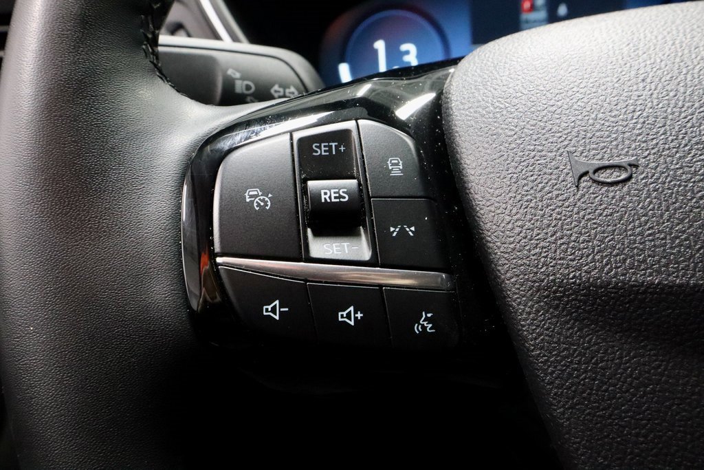 Certified 2024 Ford Escape Platinum image 28