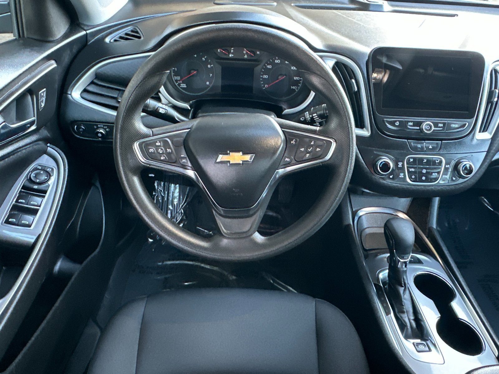 Used 2024 Chevrolet Malibu LT image 14