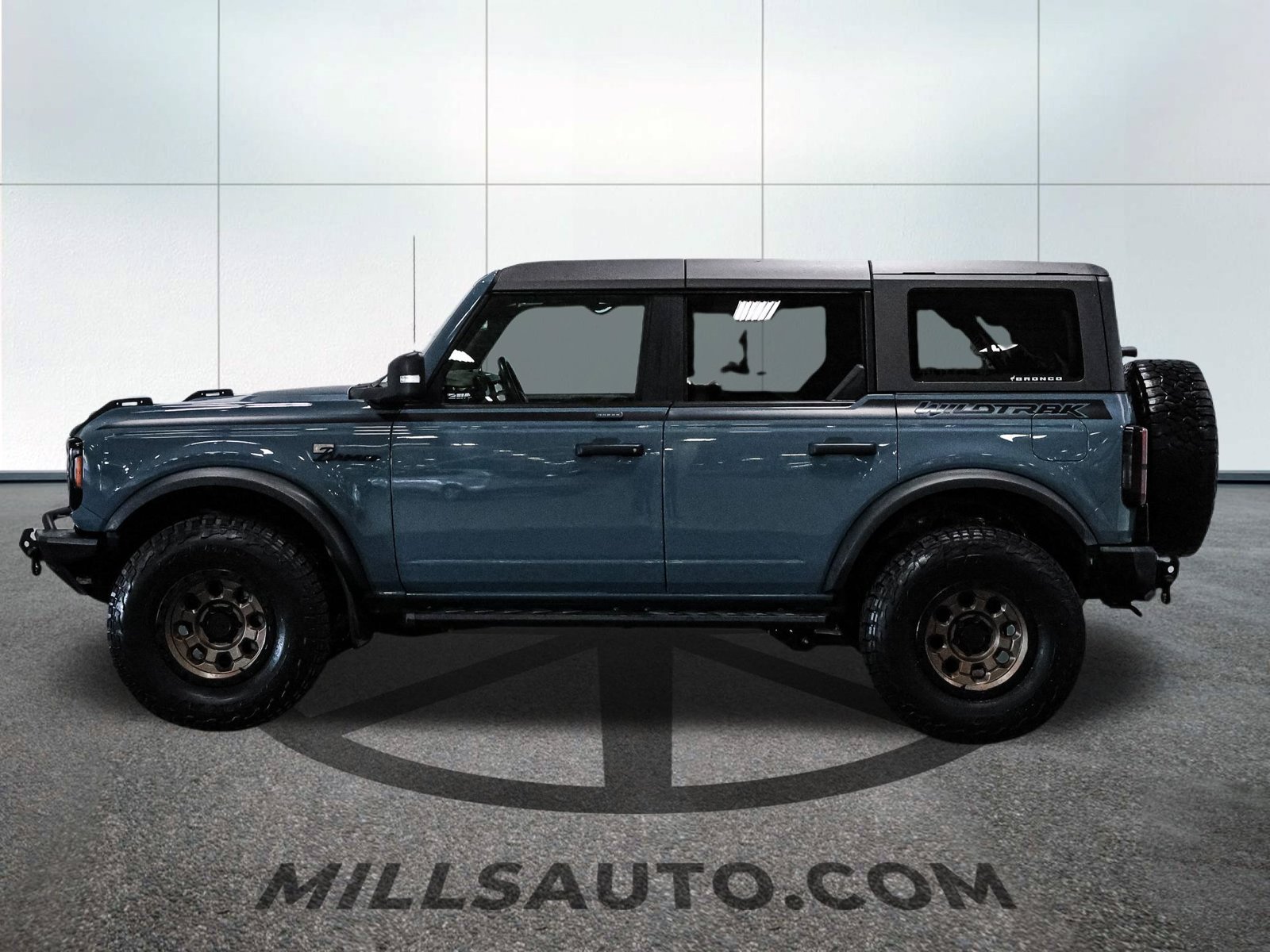 Certified 2022 Ford Bronco Wildtrak AWD/4WD image 3