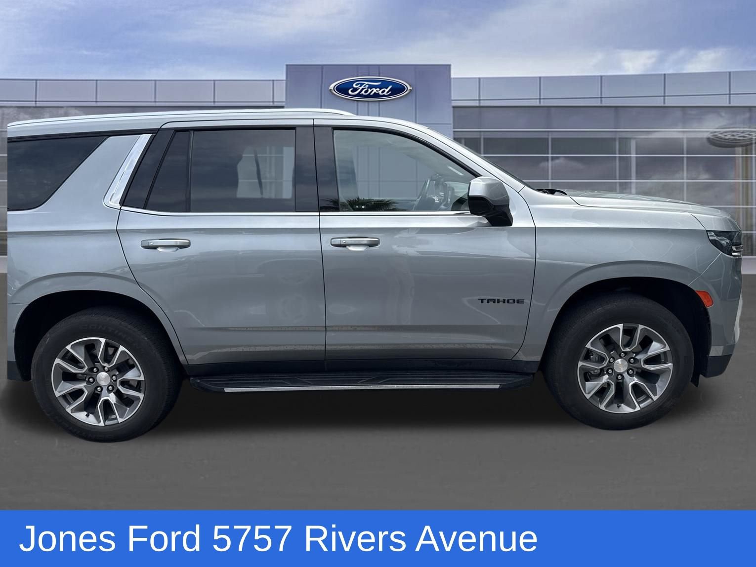 Used 2023 Chevrolet Tahoe LS w/ Driver Alert Package RWD image 3