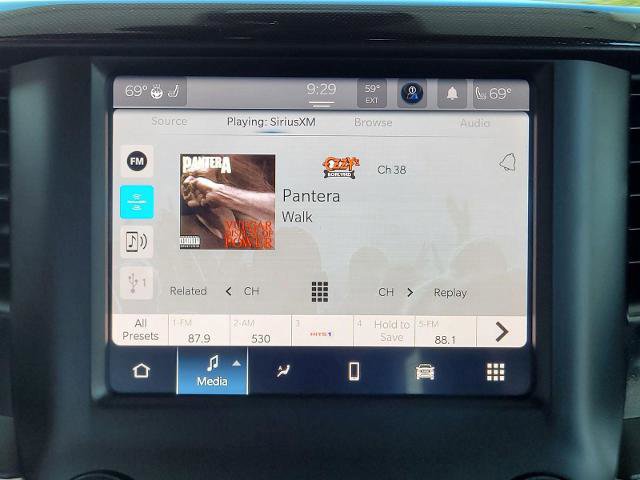 Used 2022 RAM 3500 Laramie w/ Night Edition image 26