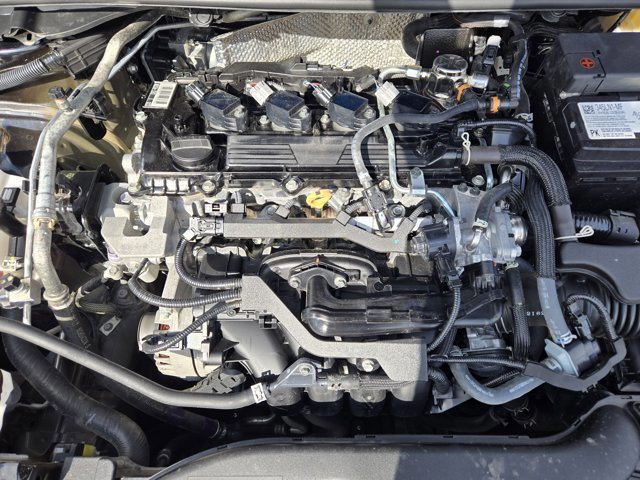 Used 2025 Toyota Corolla LE image 29