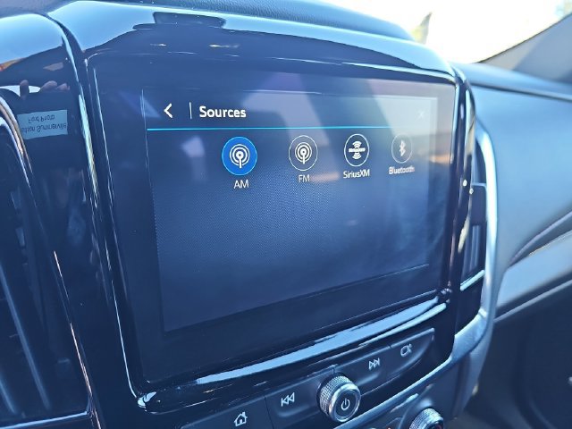 Used 2023 Chevrolet Traverse RS AWD/4WD image 27