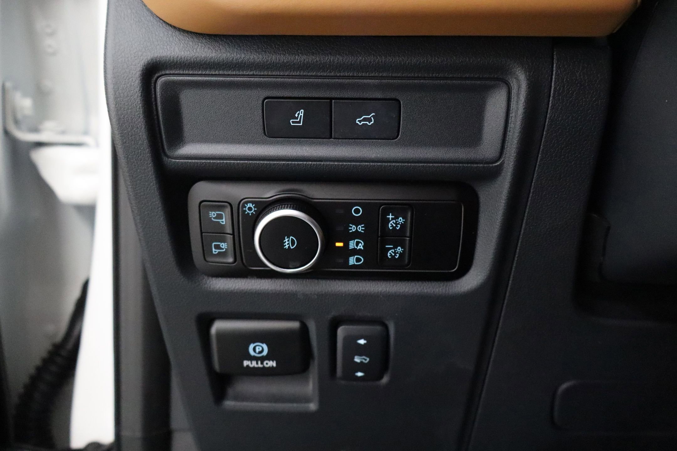 Certified 2023 Ford Expedition Platinum image 16