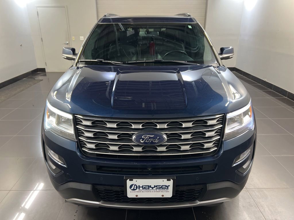Certified 2017 Ford Explorer Limited FWD image 2