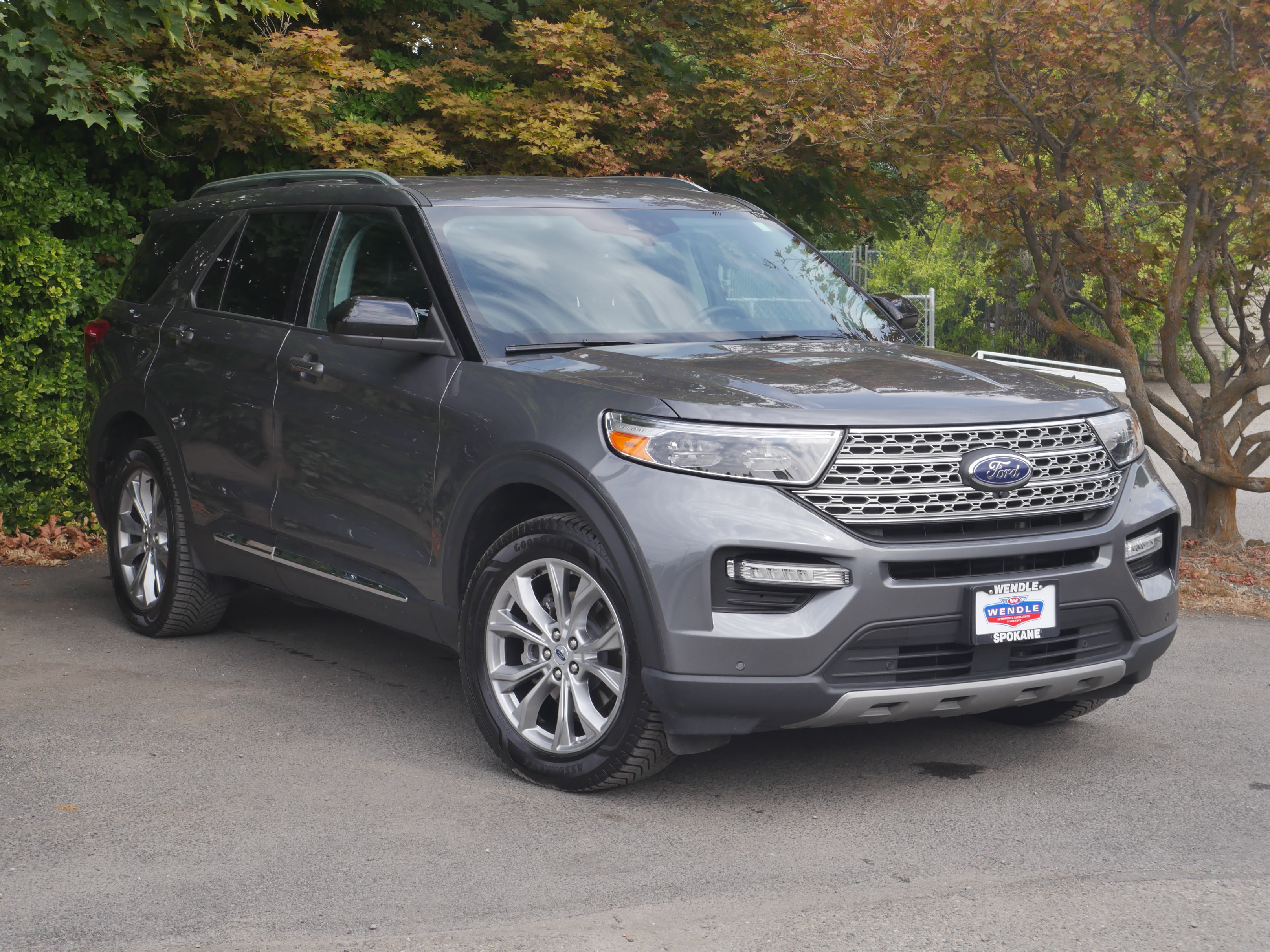 Certified 2024 Ford Explorer Limited AWD/4WD image 33