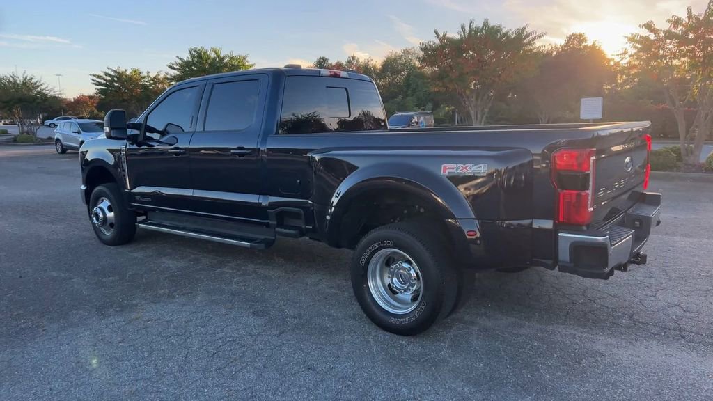 Certified 2023 Ford F350 Lariat image 41