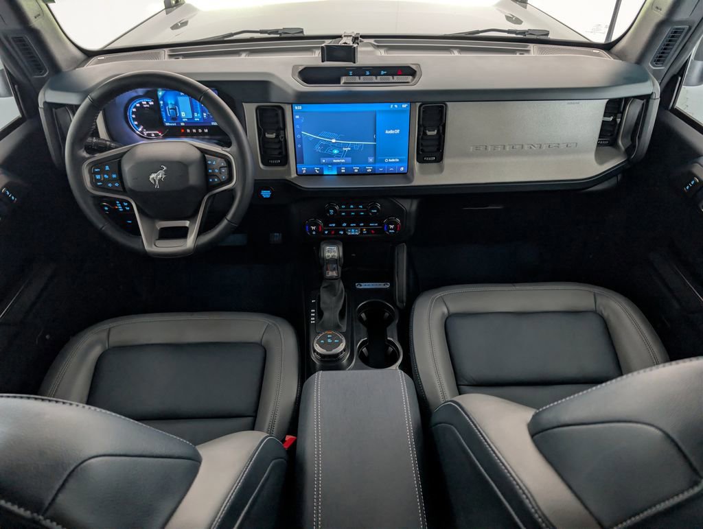 Certified 2024 Ford Bronco Outer Banks AWD/4WD image 14
