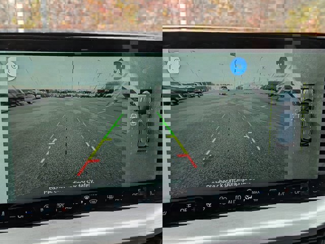 Certified 2024 Ford Escape SE w/ PHEV Premium Package image 24