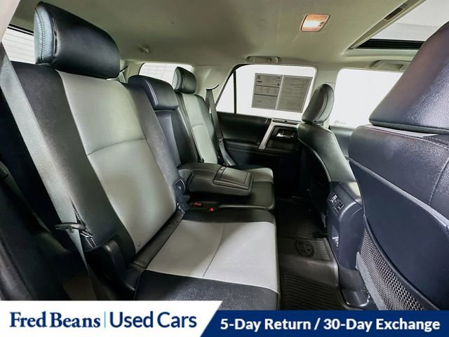 Used 2022 Toyota 4Runner SR5 Premium image 32
