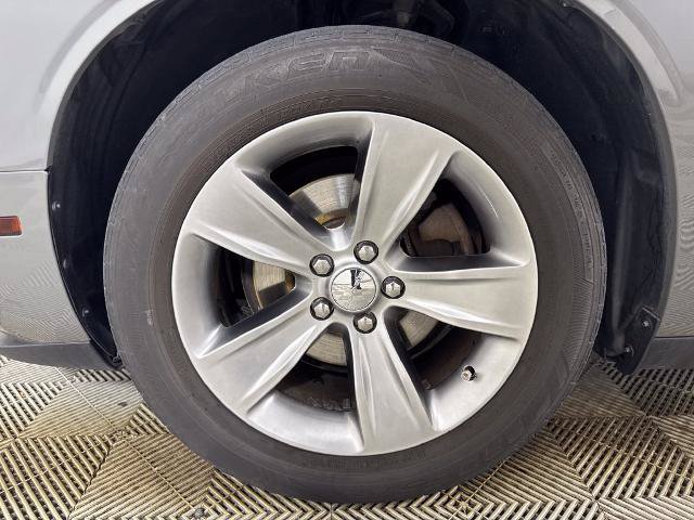 Used 2018 Dodge Challenger SXT RWD image 11