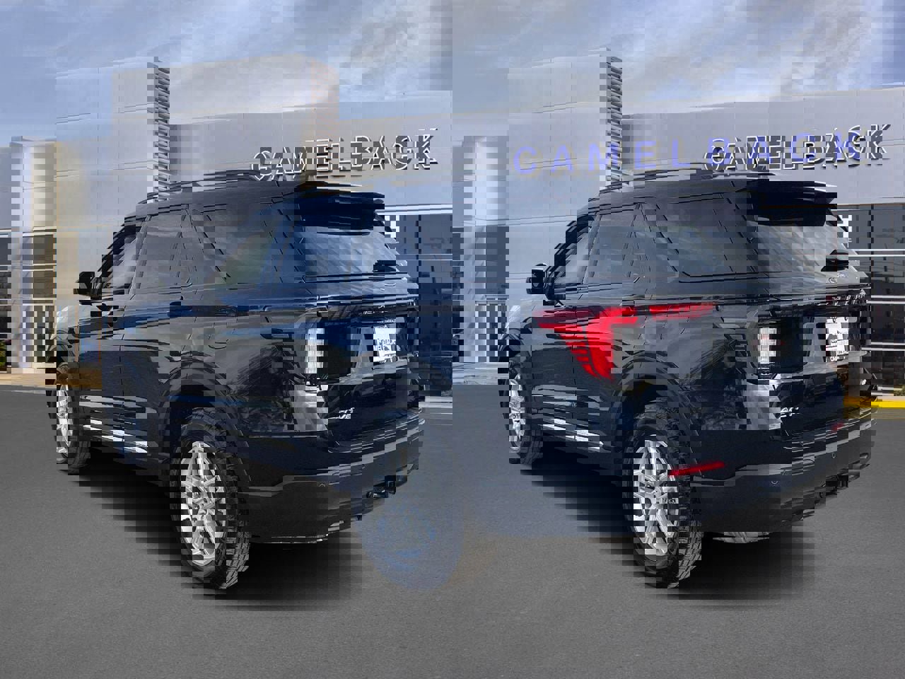 Certified 2025 Ford Explorer Active image 5
