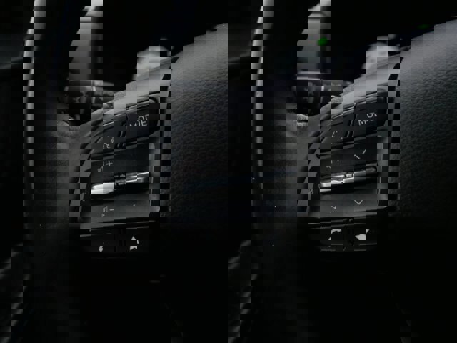 Used 2023 Hyundai Kona Limited image 20