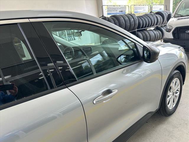 Certified 2023 Ford Escape Active image 9