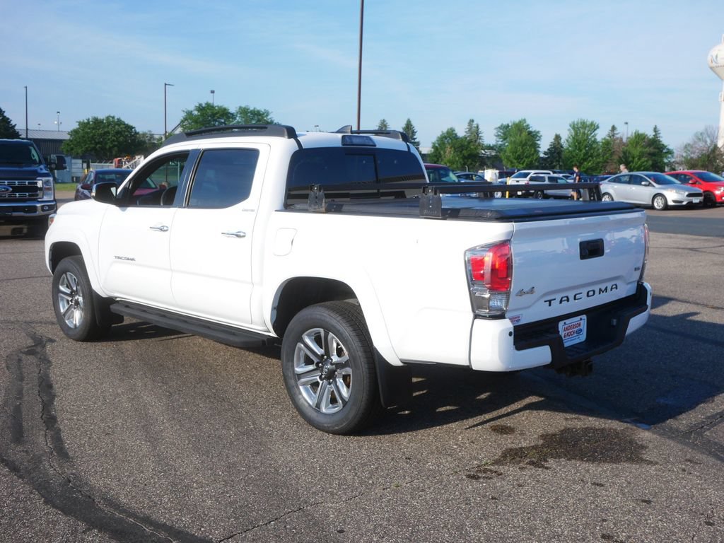 Used 2019 Toyota Tacoma Limited AWD/4WD image 8