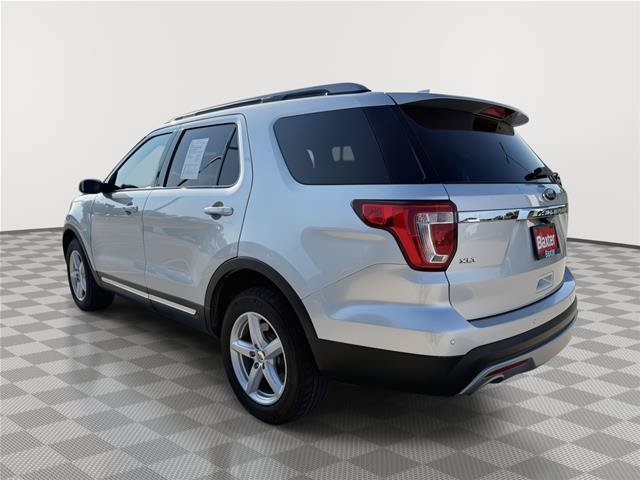 Certified 2017 Ford Explorer XLT w/ Equipment Group 202A AWD/4WD image 7
