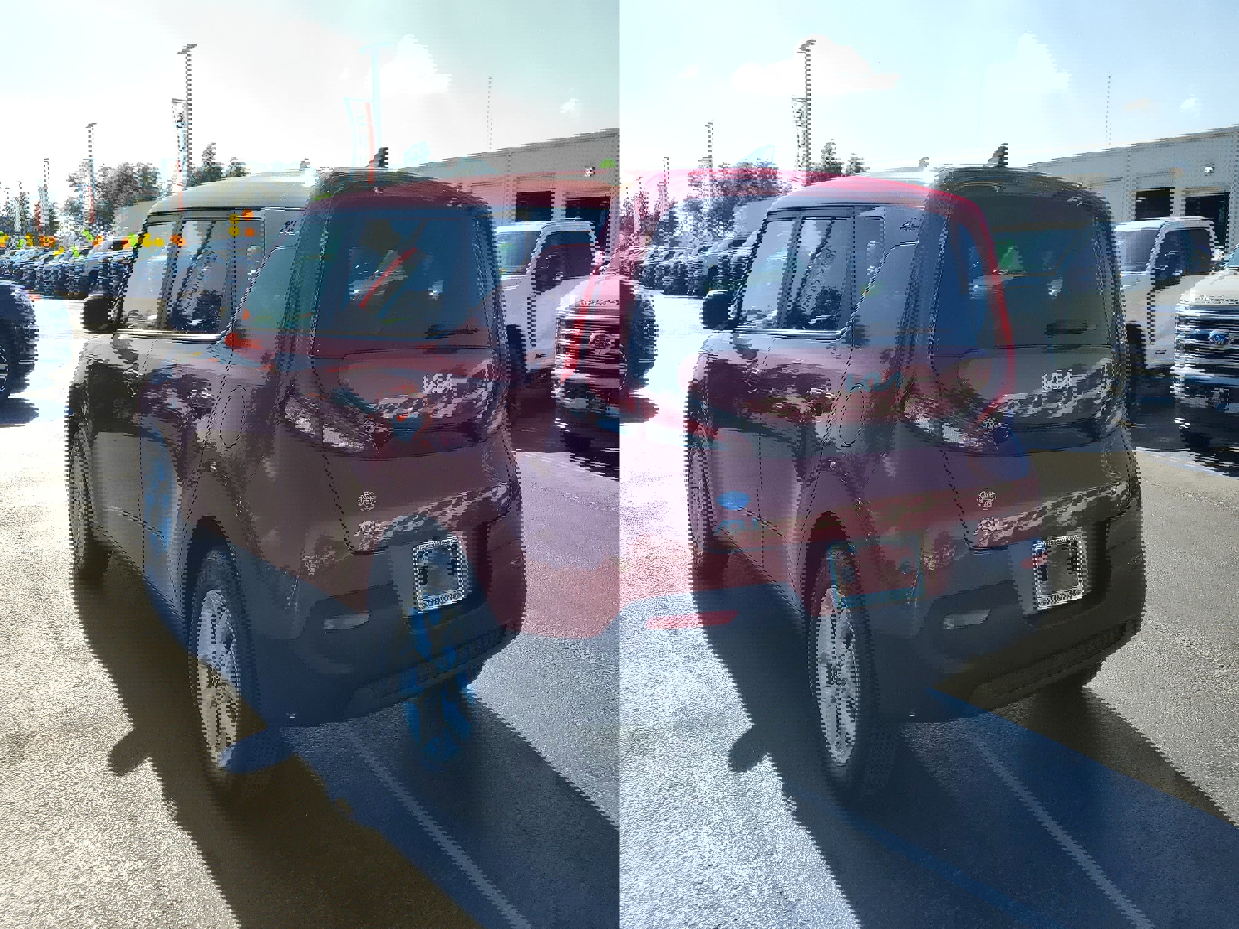 Used 2022 Kia Soul LX w/ Technology Package image 3