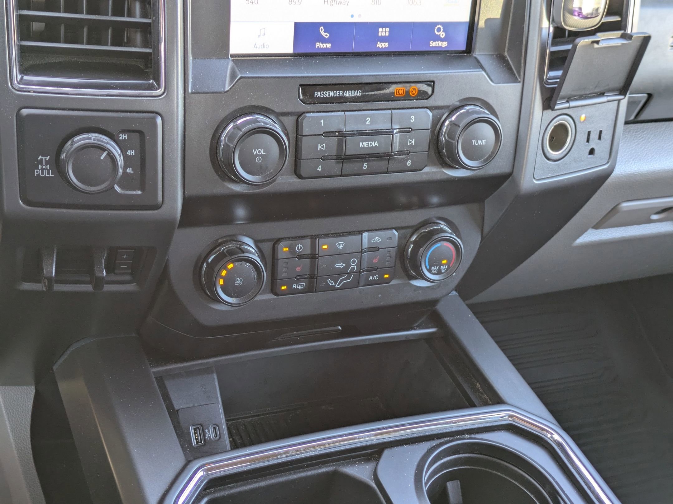 Certified 2021 Ford F250 XLT w/ XLT Premium Package image 20