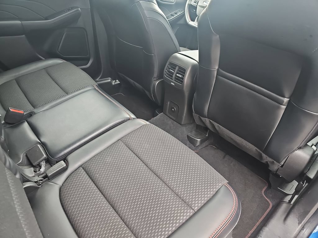 Certified 2023 Ford Escape ST-Line w/ Tech Pack #1 FWD image 11