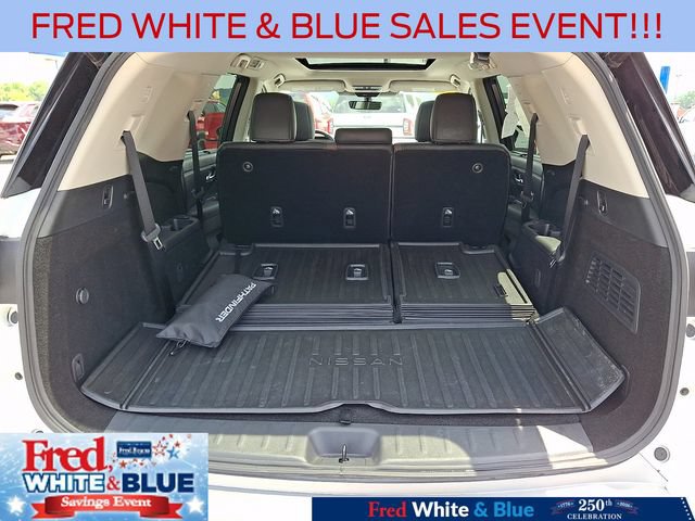 Used 2024 Nissan Pathfinder Platinum w/ Cargo Package AWD/4WD image 30