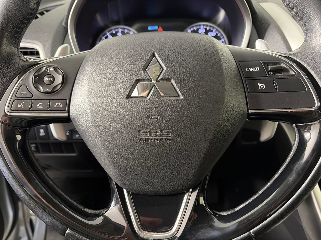 Used 2019 Mitsubishi Eclipse Cross SEL AWD/4WD image 16