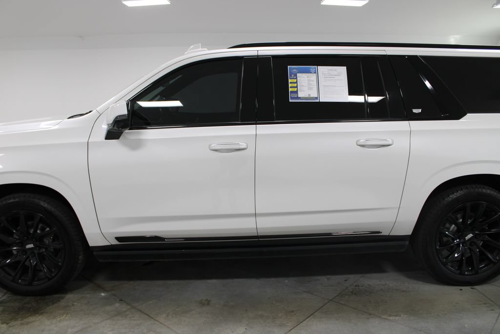 Used 2021 Cadillac Escalade ESV Sport Platinum AWD/4WD image 7