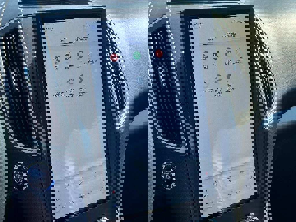 Certified 2023 Ford Edge SEL image 23