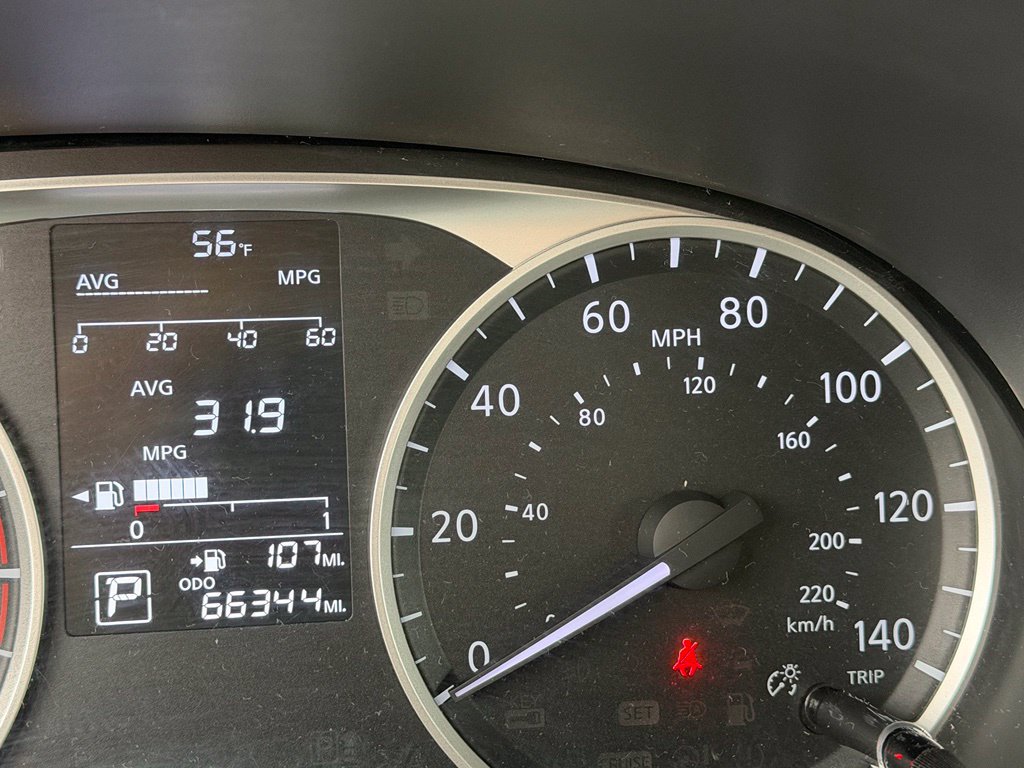 Used 2020 Nissan Kicks S FWD image 18