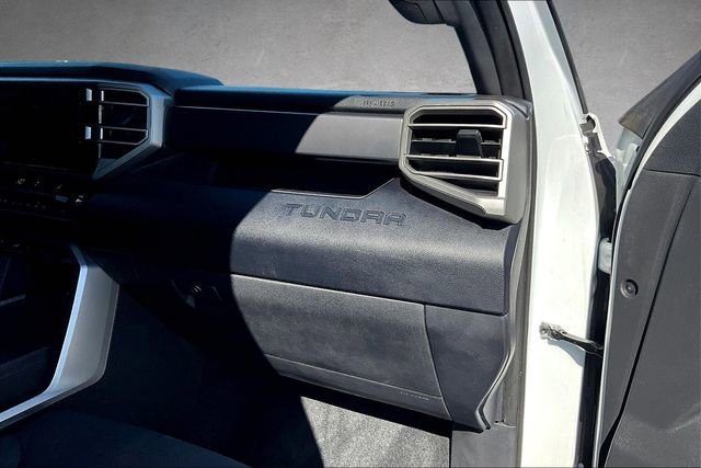 Used 2025 Toyota Tundra SR5 AWD/4WD image 15