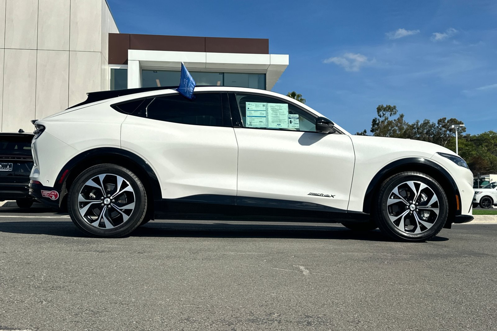 Certified 2023 Ford Mustang Mach-E Premium AWD/4WD image 2