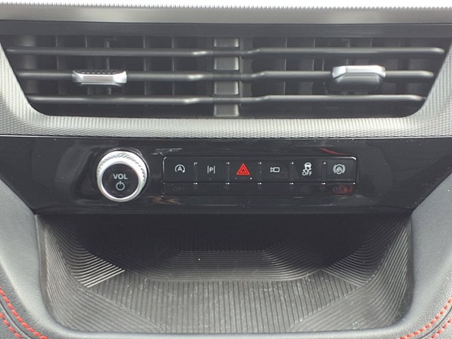 Certified 2025 Ford Explorer ST-Line AWD/4WD image 11