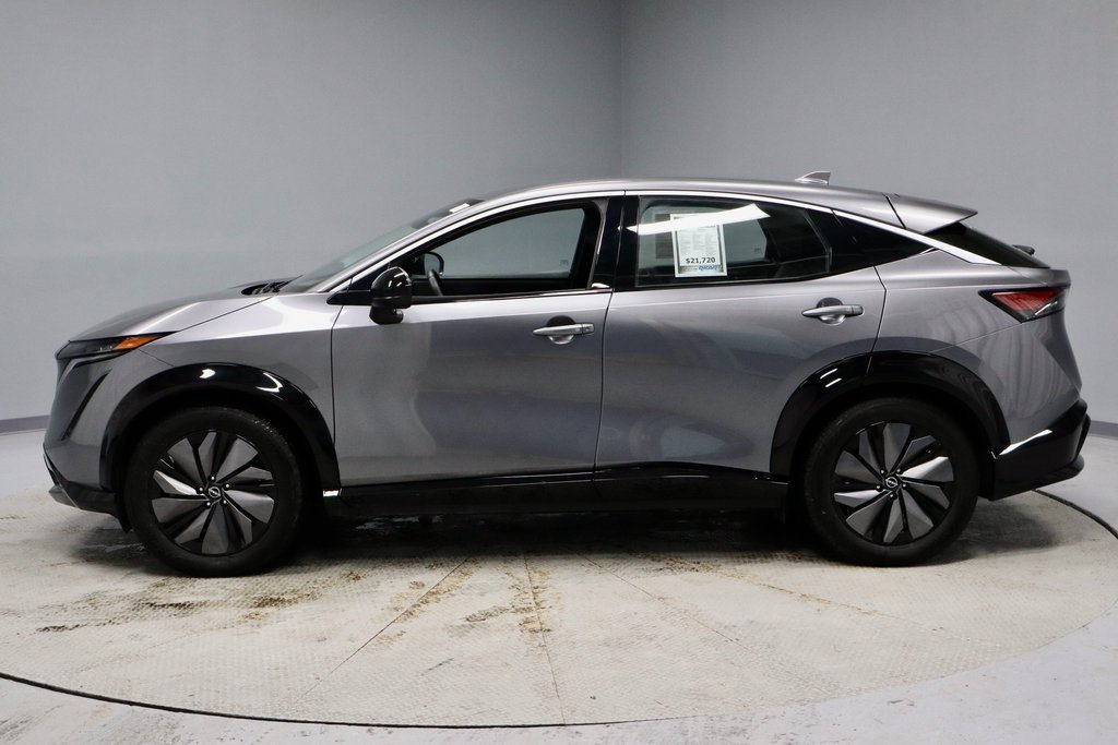 Used 2024 Nissan Ariya ENGAGE image 8