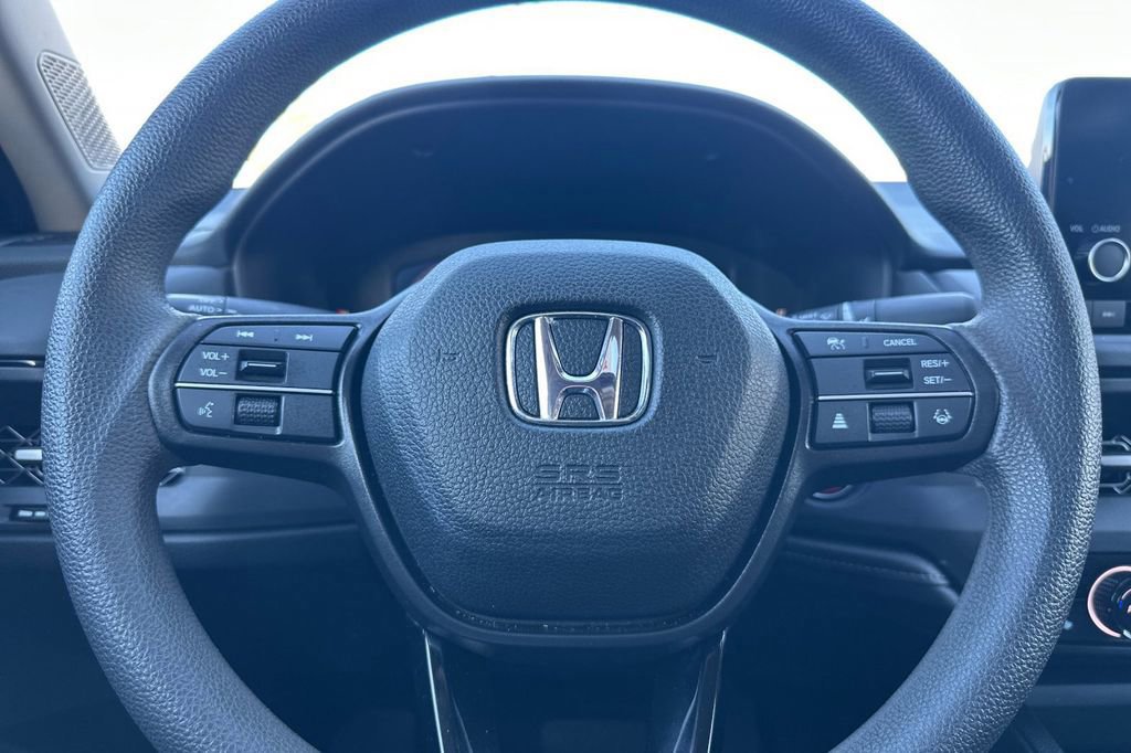 Used 2023 Honda Accord EX image 26