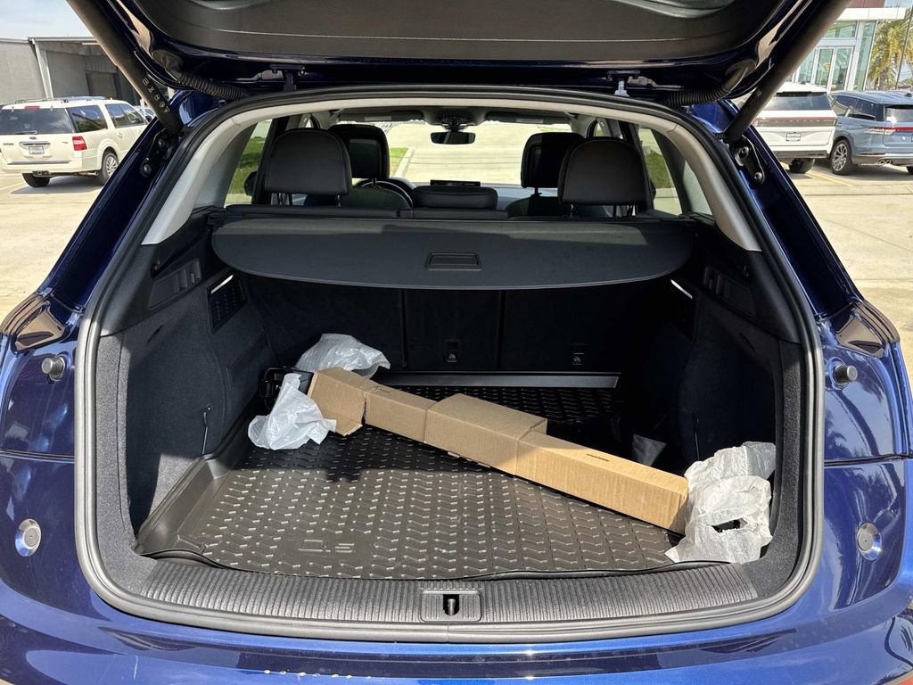 Used 2024 Audi Q5 2.0T Premium image 10