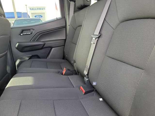 Used 2024 Chevrolet Colorado LT w/ LT Convenience Package RWD image 17