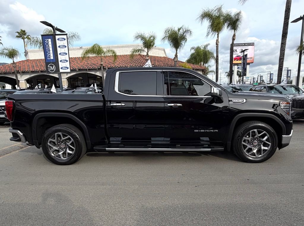 Used 2023 GMC Sierra 1500 SLT w/ SLT Premium Package image 10