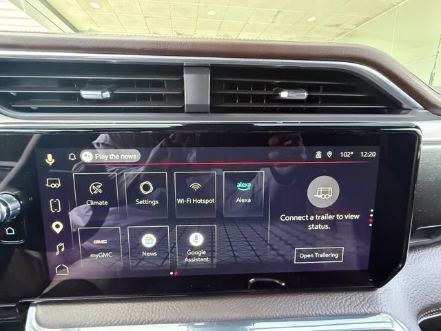 Used 2025 GMC Sierra 2500 Denali w/ Technology Package AWD/4WD image 30