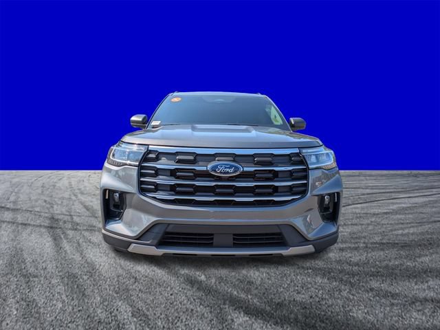 Certified 2025 Ford Explorer Active w/ Active Comfort Package RWD image 9