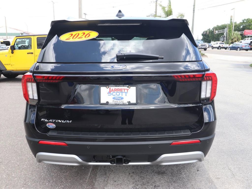 Certified 2026 Ford Explorer Platinum RWD image 10