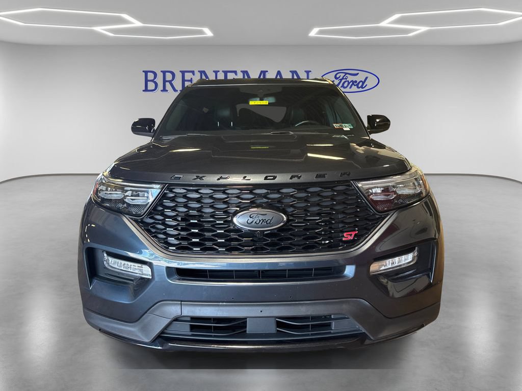 Certified 2022 Ford Explorer ST AWD/4WD image 2